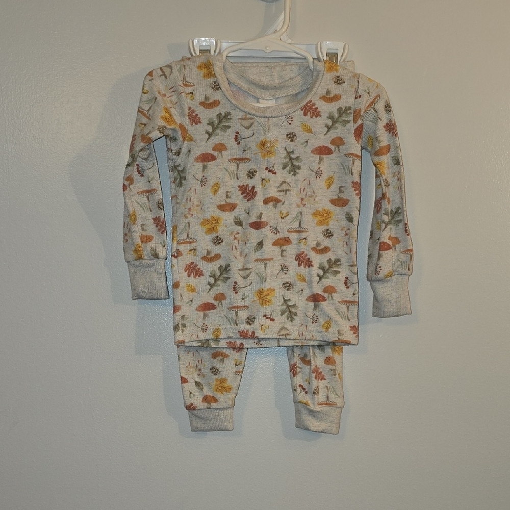 Cozy Autumn Print Kids Pajama Set LOT O - Picture 1 of 6